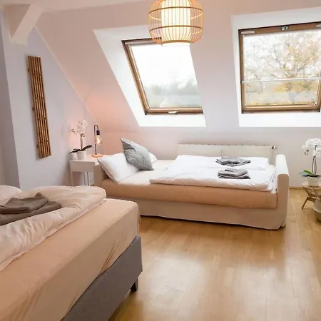 Apartment Casarina - Ueber Den Daechern Leipzigs *
